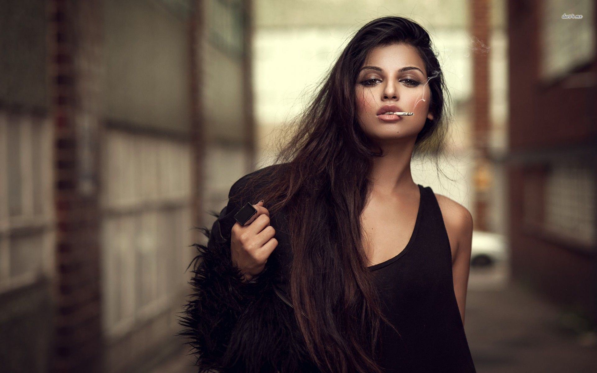 A playful frame from Sassy girls — online in Shenzhen