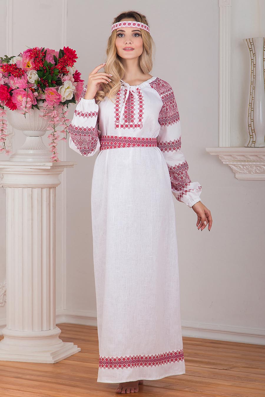 A playful frame from Women in Slavic costumes — online in Shenzhen