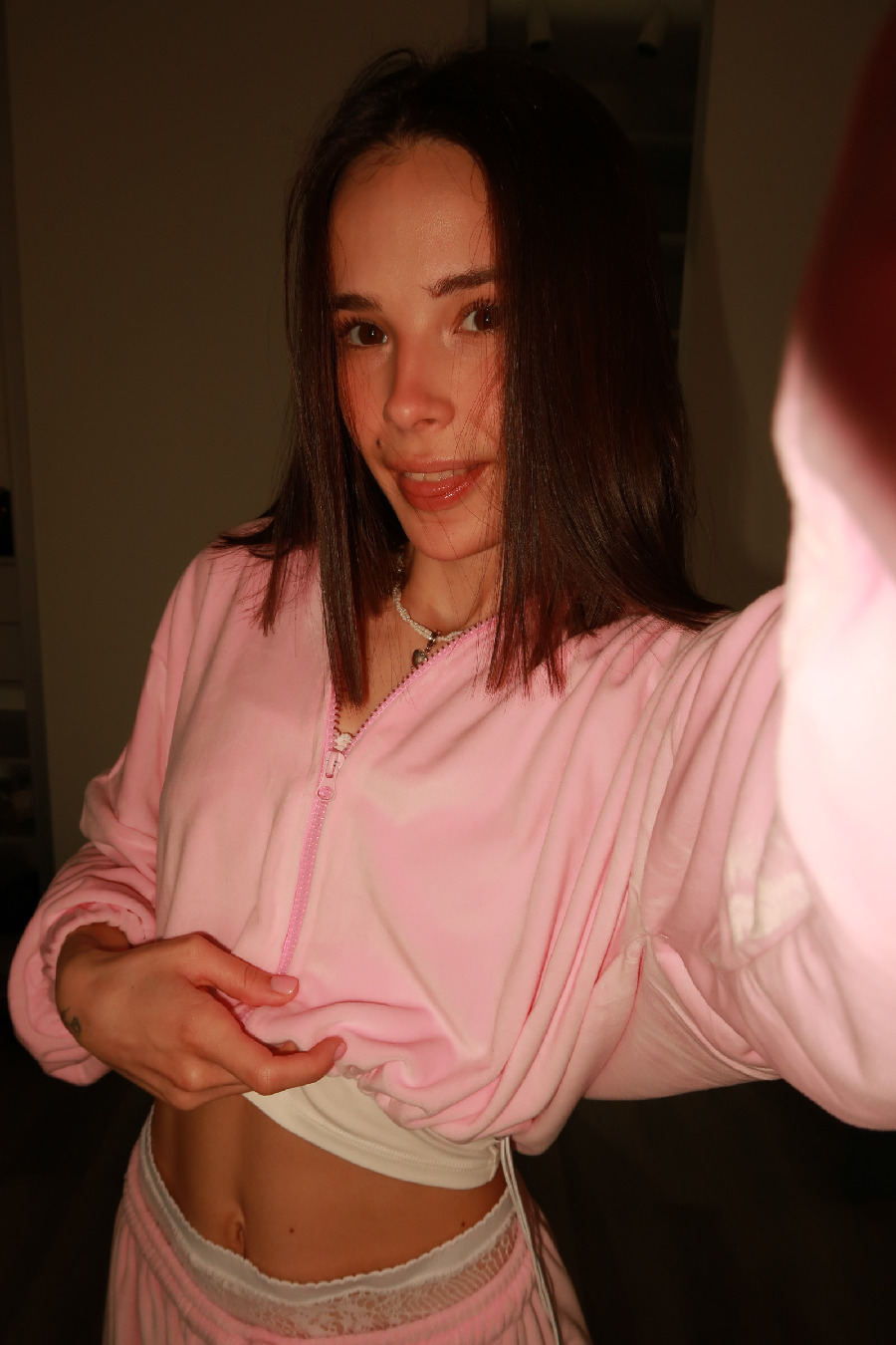 Tina brings the glow — live moments in Shenzhen